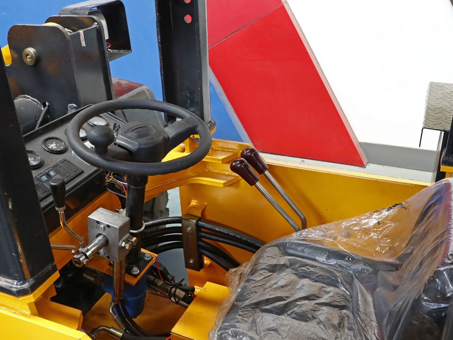ZL928礦用裝載機